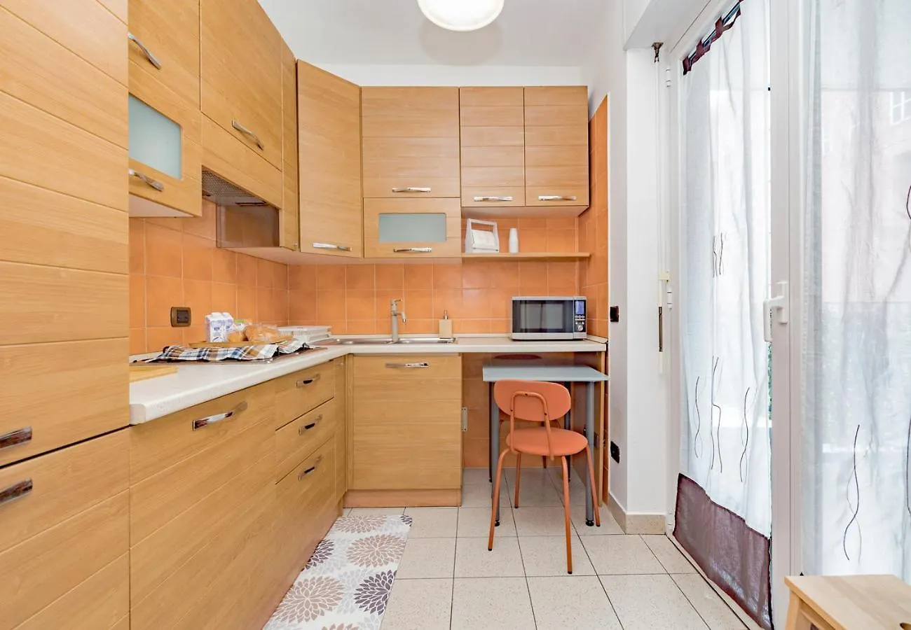 Arcimboldi'S Terrace & Private Parking Apartment Milan
