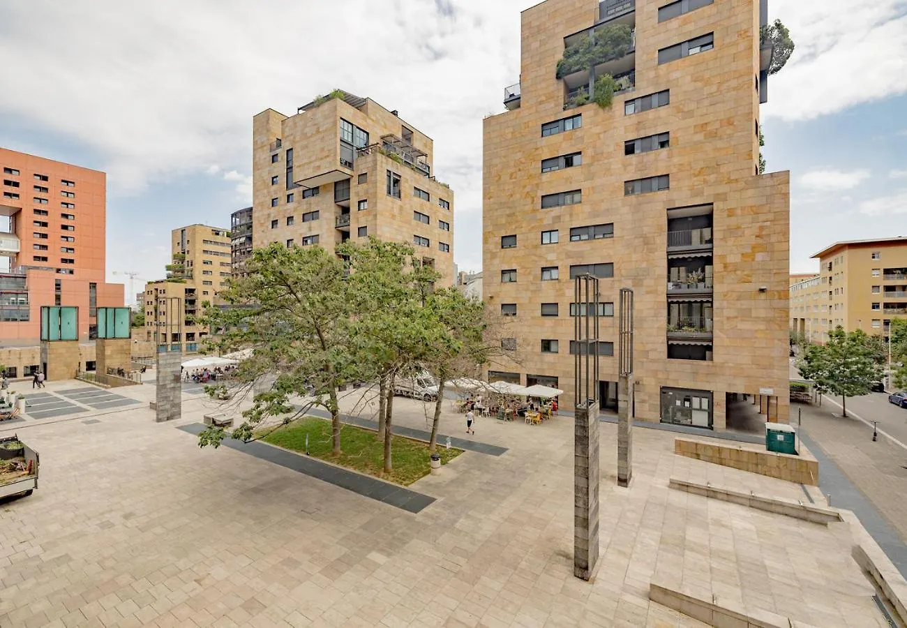 Arcimboldi'S Terrace & Private Parking Apartment Milan